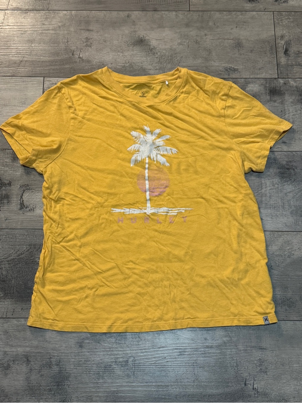 Hurley Yellow Palm-Print Tee, Size Medium